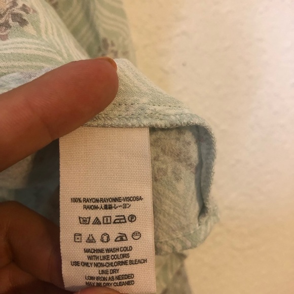 Free People Rolling Hills Bohemian Mint Green Blue Floral Top XS - Picture 9 of 9